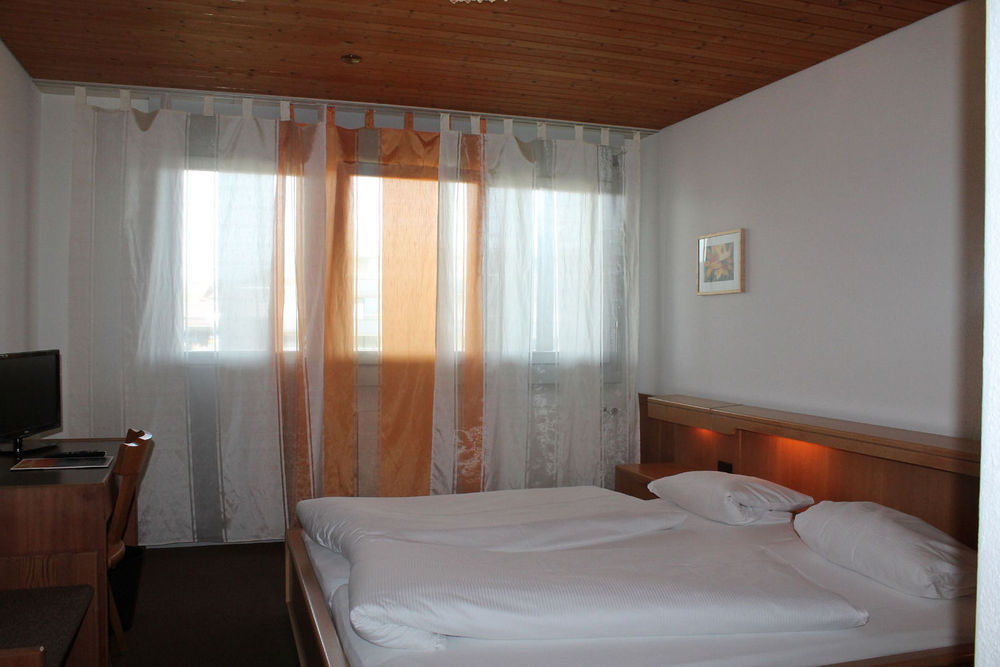 Hotel & Restaurant Chaernsmatt Rothenburg Rom bilde